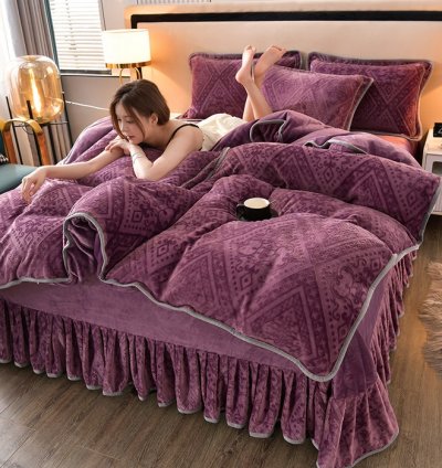 The Solid Color Jacquard Milk Velvet Four-Piece Bedding Set